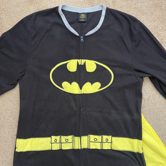 DC Comics Batman Onesie - Picture 9 of 13